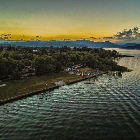 Ritratto Sul Lago Dormelletto Exterior foto